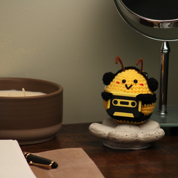 The Bee